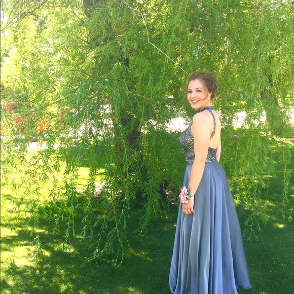 Prom / grad dress - Picture 14 of 15